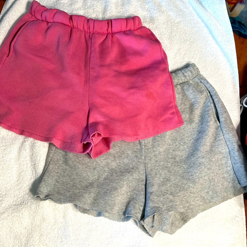 Comfortable pink & grey shorts. Worn a few times
